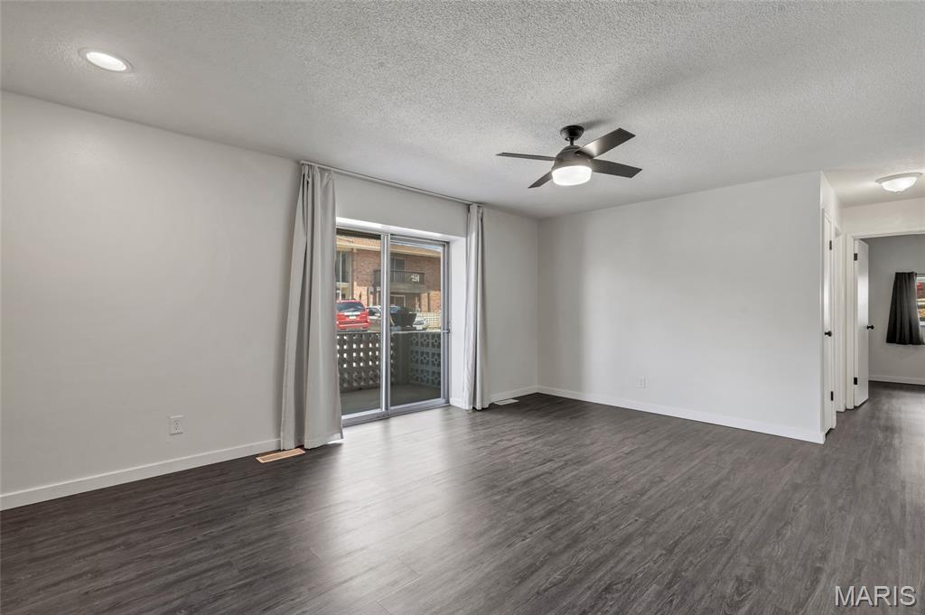 2501 Union Road, Unit B St. Louis, MO 63125 - Photo 7 of 27 Gallery Image 7
