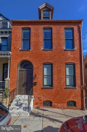 $349,900 | 107 Church Street, Lancaster, PA 17602
