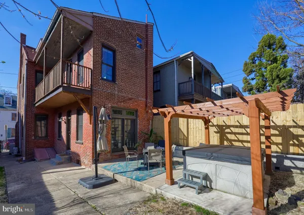 $349,900 | 107 Church Street, Lancaster, PA 17602
