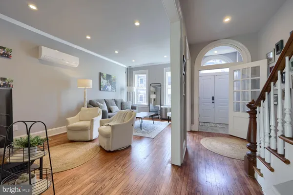 $349,900 | 107 Church Street, Lancaster, PA 17602