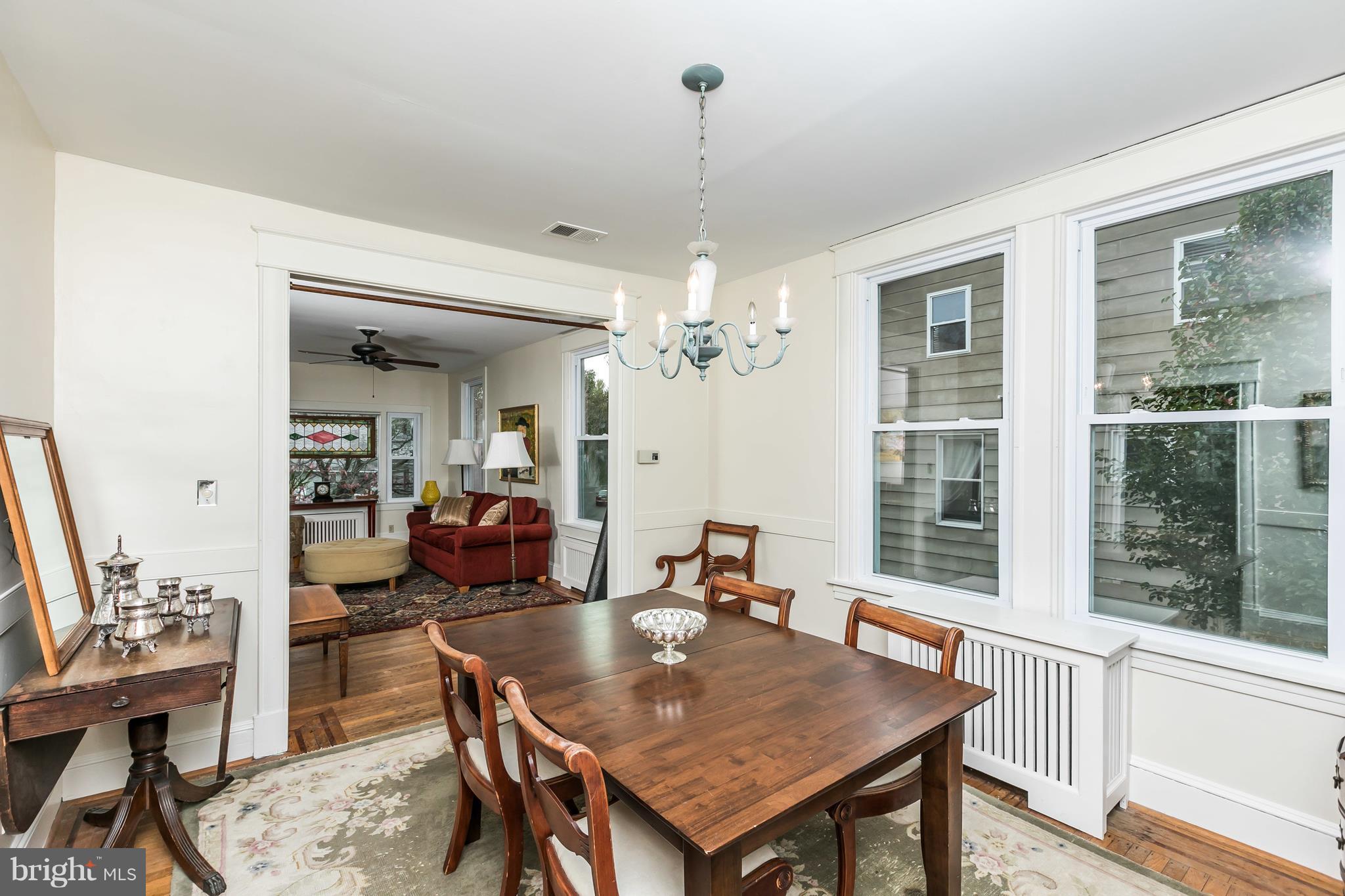 754 Overbrook Road Baltimore, MD 21212 - Photo 9 of 27 Dining Room