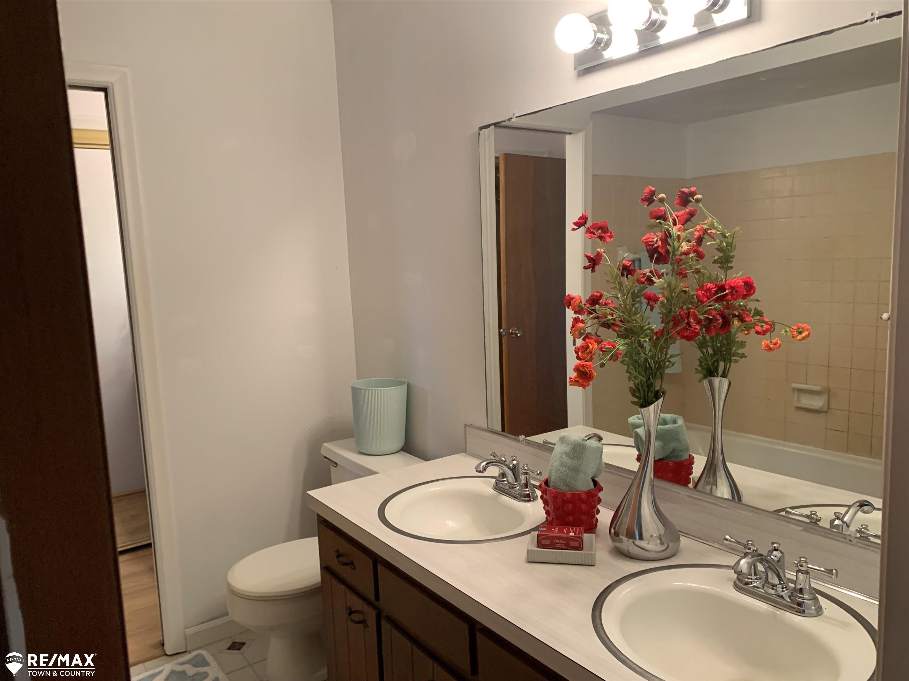 13395 Fenton Road Fenton, MI 48430 - Photo 25 of 34