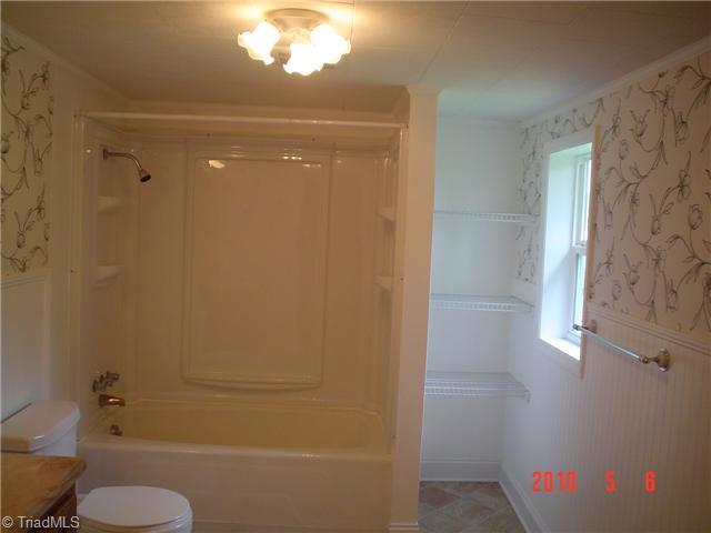 6215 Davis Mill Road Randleman, NC 27317 - Photo 9 of 16 Master Bath/Spa.