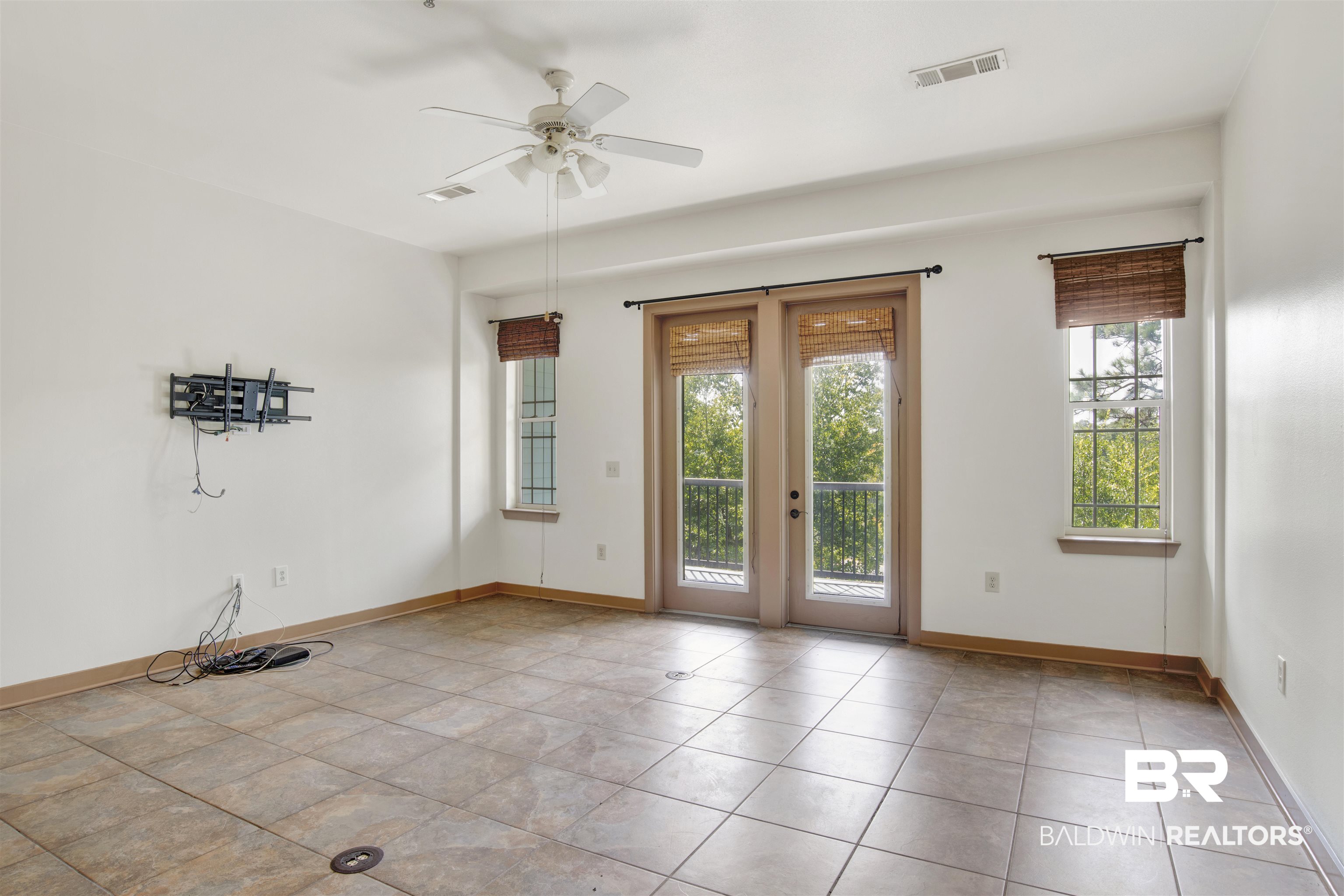 1430 Regency Road, Unit B303 Gulf Shores, AL 36542 - Photo 5 of 14