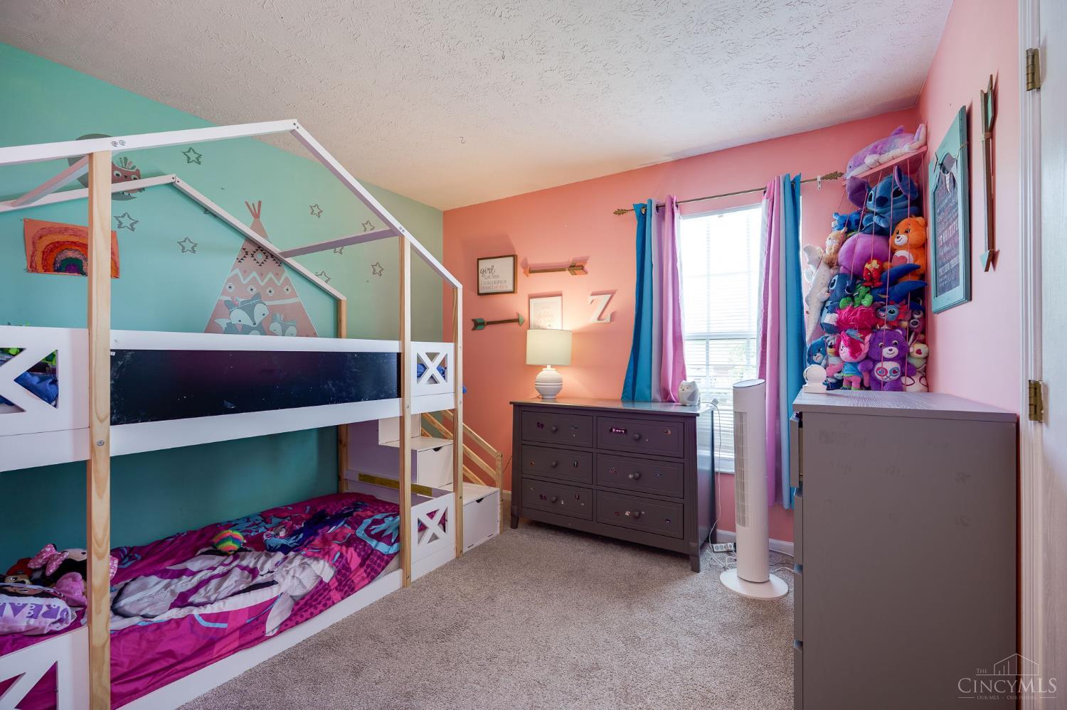 2824 Crest Road Cincinnati, OH 45251 - Photo 24 of 39