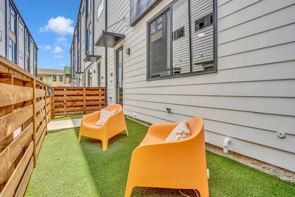 $3,299 | 1525 Pecos Street, Unit 107, Dallas, TX 75204
