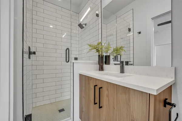 $3,299 | 1525 Pecos Street, Unit 107, Dallas, TX 75204