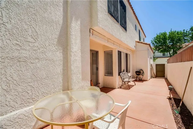 $379,000 | 37940 42nd Street East, Unit 129, Palmdale, CA 93552
