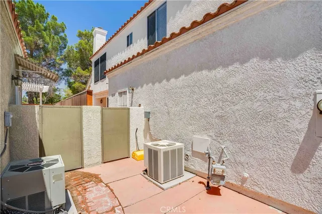 $379,000 | 37940 42nd Street East, Unit 129, Palmdale, CA 93552