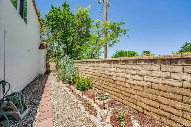 $379,000 | 37940 42nd Street East, Unit 129, Palmdale, CA 93552