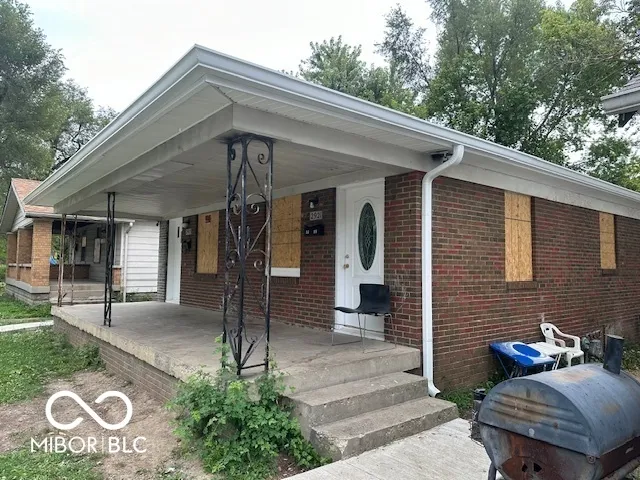 $184,990 | 2921 East 18th Street, Indianapolis, IN 46218