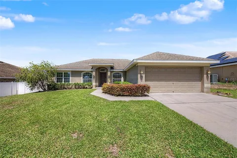 $374,900 | 1621 Doves View Circle, Auburndale, FL 33823