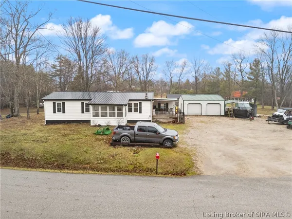 $200,000 | 5084 Little Patoka Road, Taswell, IN 47175