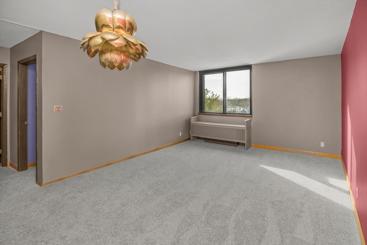 1181 Edgcumbe Road, Unit 406 St. Paul, MN 55105 - Photo 3 of 27