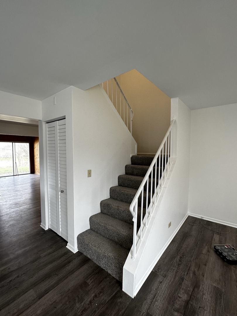 730 Hageman Place Naperville, IL 60563 - Photo 5 of 25 a view of entryway and hall with wooden floor