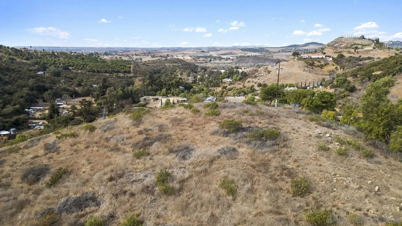 1390 Little Gopher Canyon Road Vista, CA 92084 - Photo 16 of 17 Gallery Image 16
