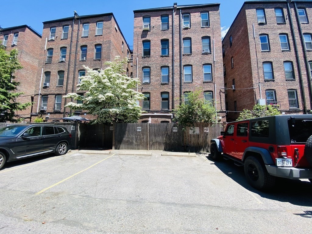 17 Follen Street, Unit 4 Boston, MA 02116 - Photo 12 of 16