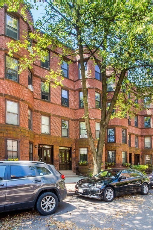 17 Follen Street, Unit 4 Boston, MA 02116 - Photo 13 of 16