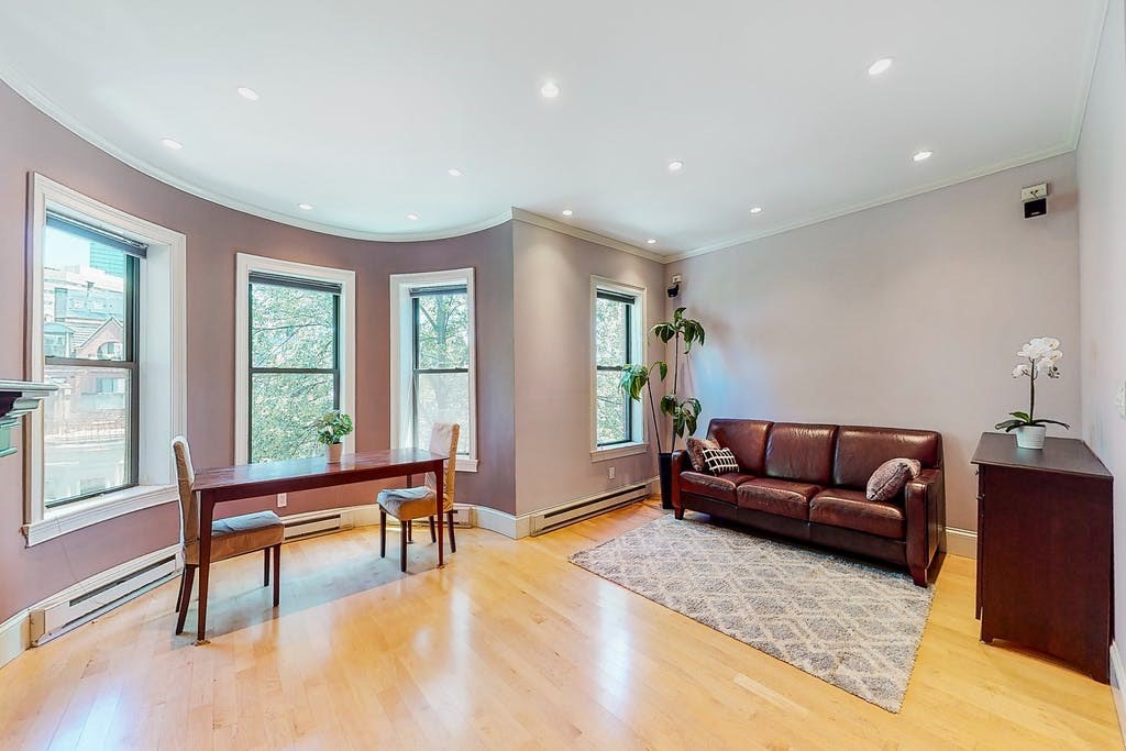 17 Follen Street, Unit 4 Boston, MA 02116 - Photo 3 of 16