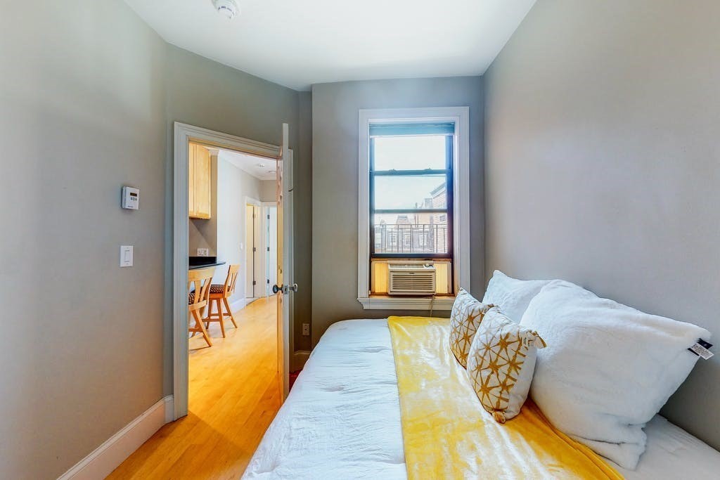 17 Follen Street, Unit 4 Boston, MA 02116 - Photo 9 of 16