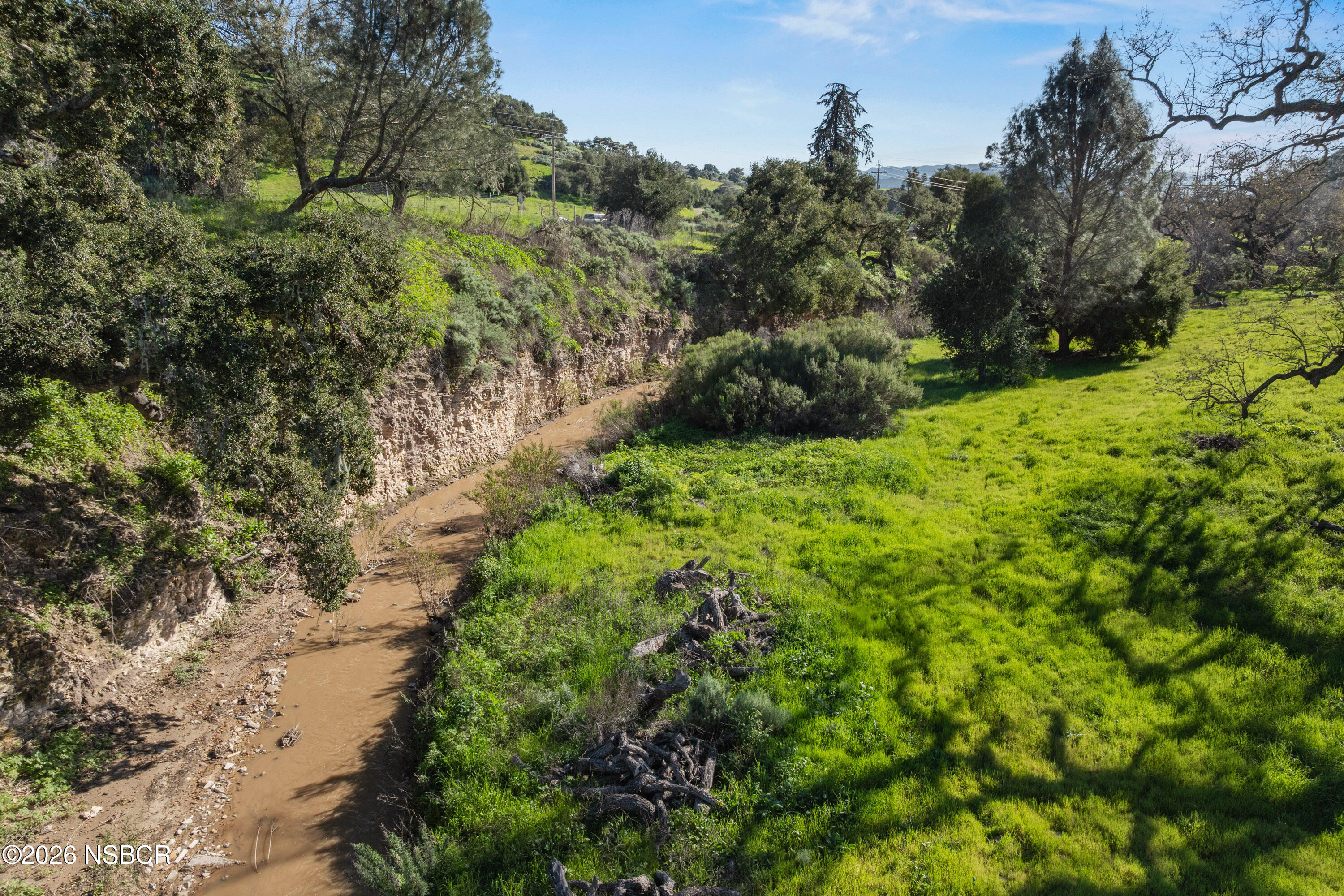 1817 Jonata Park Road Buellton, CA 93427 - Photo 21 of 31 1817 Jonata Park Web-15