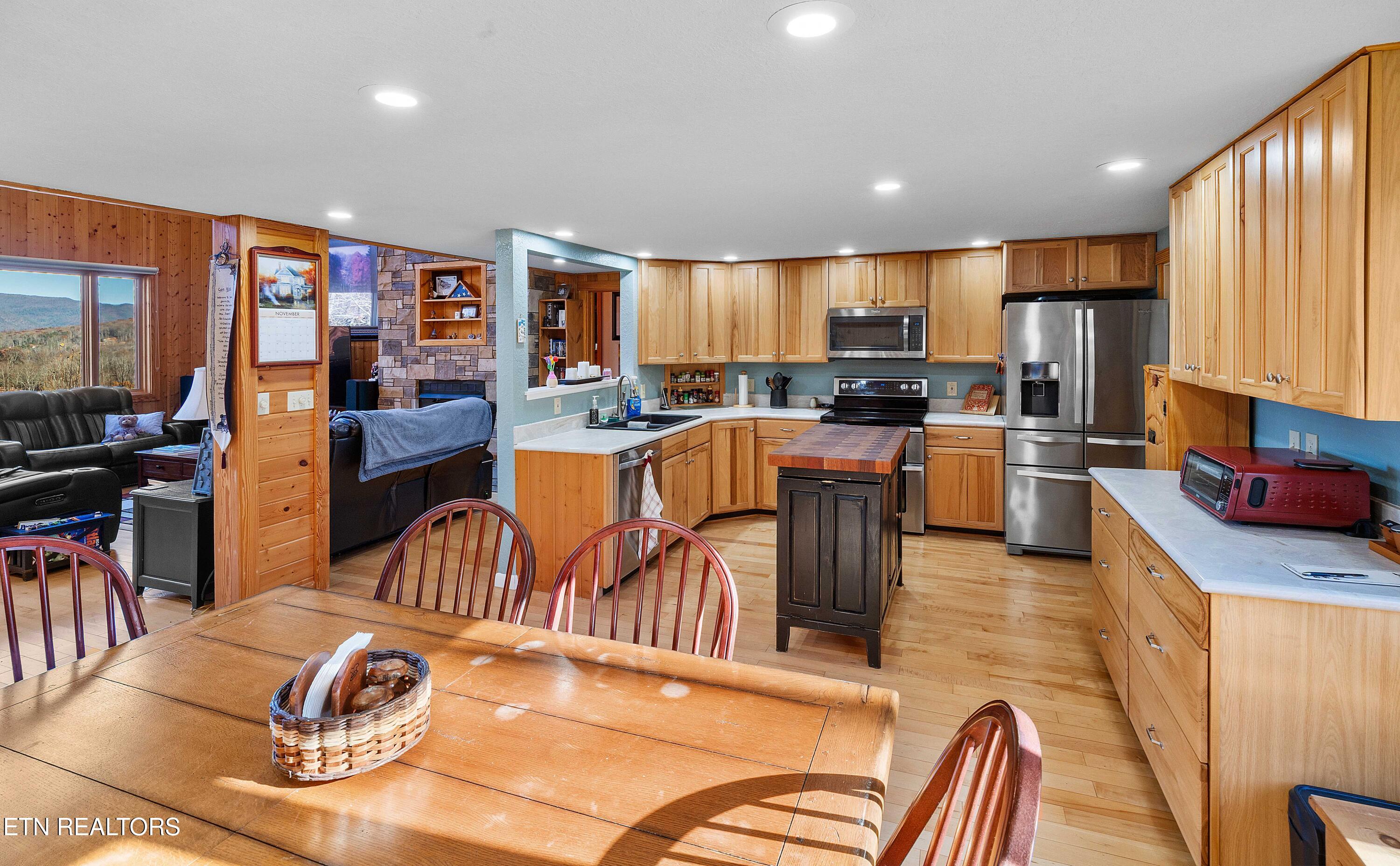 414 Gold Road Cosby, TN 37722 - Photo 23 of 58 L40A1309
