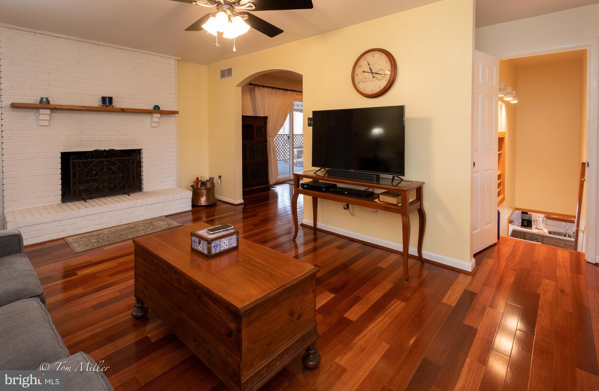 4716 White Marsh Road Baltimore, MD 21237 - Photo 4 of 36