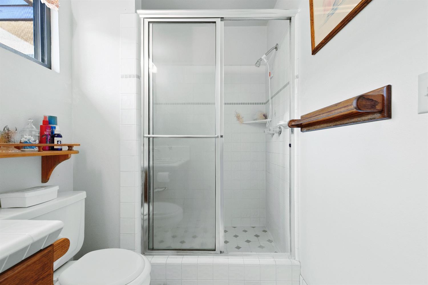 881 West Alamos Avenue Clovis, CA 93612 - Photo 27 of 32