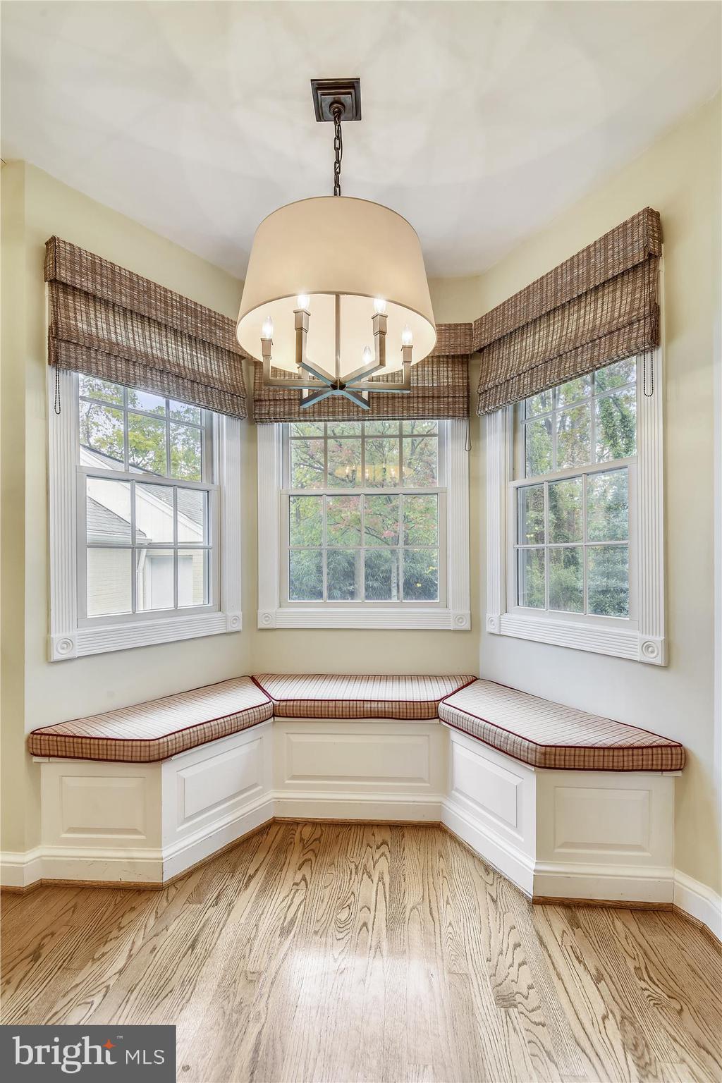 908 West Braddock Road Alexandria, VA 22302 - Photo 13 of 61 Breakfast Nook