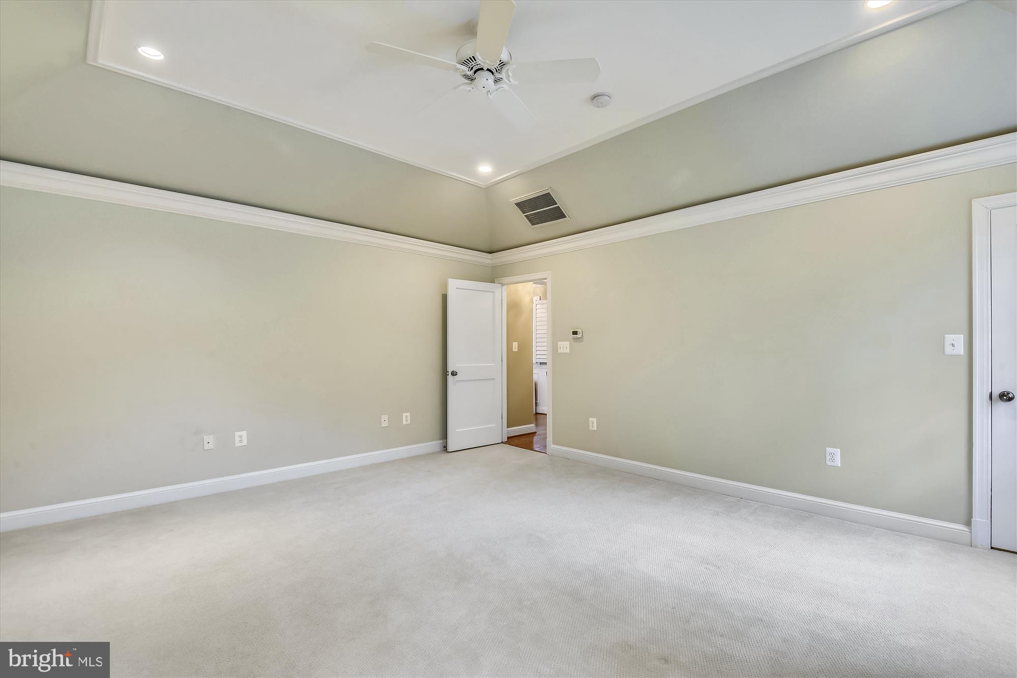 908 West Braddock Road Alexandria, VA 22302 - Photo 23 of 61 Master Bedroom