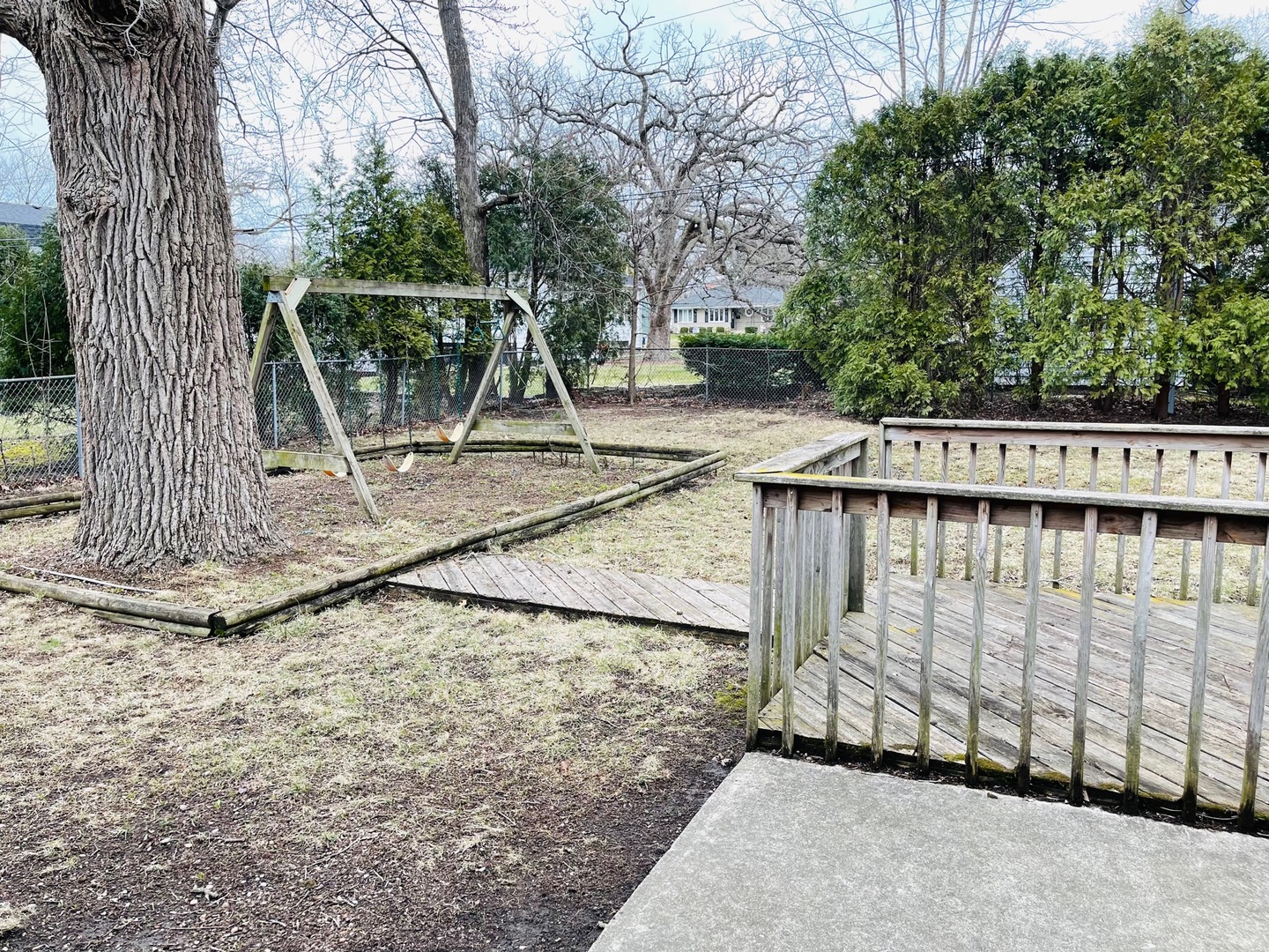 2013 Hickory Street Waukegan, IL 60087 - Photo 22 of 25 a view of outdoor space and yard