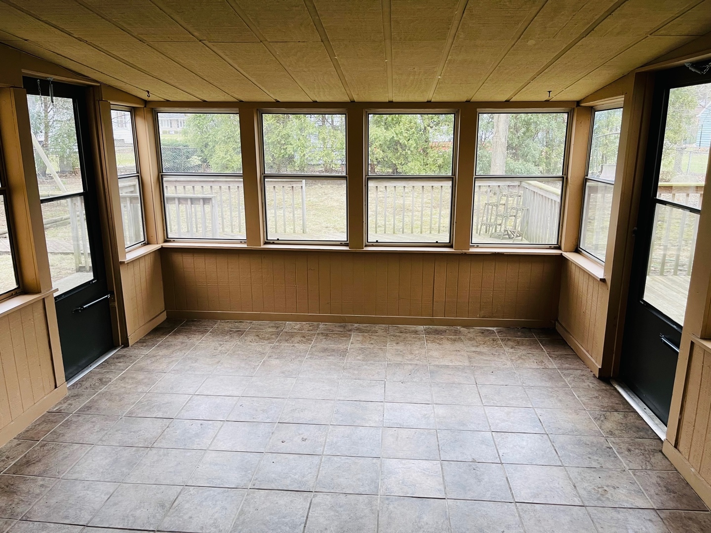 2013 Hickory Street Waukegan, IL 60087 - Photo 23 of 25 a view of an empty room with a window