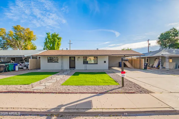 $375,000 | 335 South Harris Drive, Mesa, AZ 85204