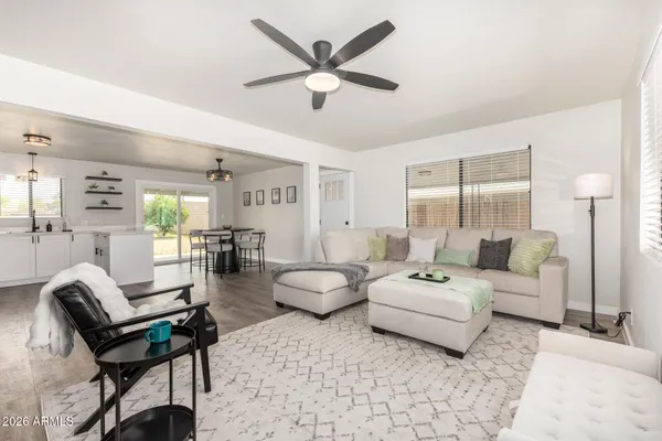 $375,000 | 335 South Harris Drive, Mesa, AZ 85204