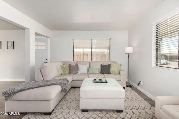 $375,000 | 335 South Harris Drive, Mesa, AZ 85204