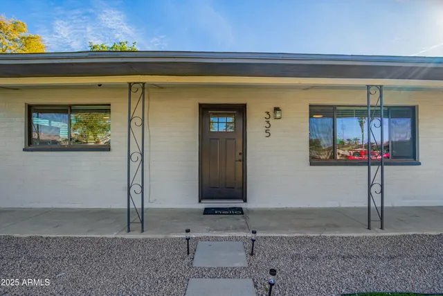$389,900 | 335 South Harris Drive, Mesa, AZ 85204
