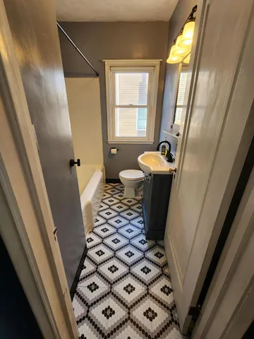 $184,900 | 710 East 5th Street, Redwood Falls, MN 56283