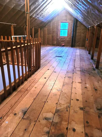 $179,900 | 710 East 5th Street, Redwood Falls, MN 56283