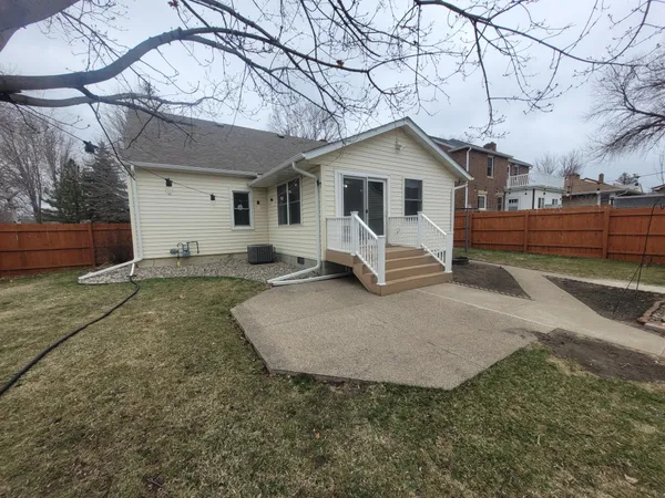 $177,700 | 710 East 5th Street, Redwood Falls, MN 56283