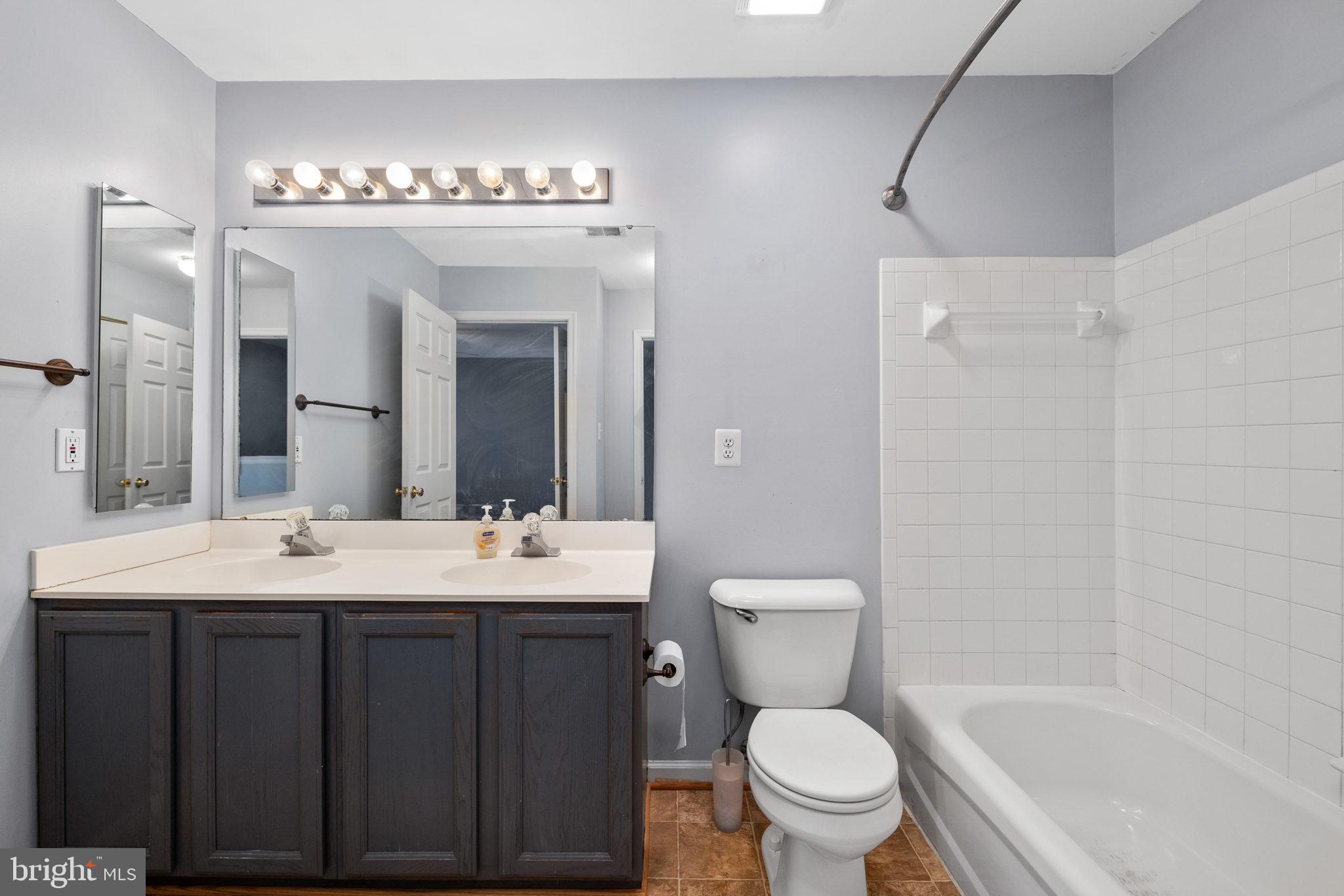 10008 Grass Market Court Fredericksburg, VA 22408 - Photo 12 of 27