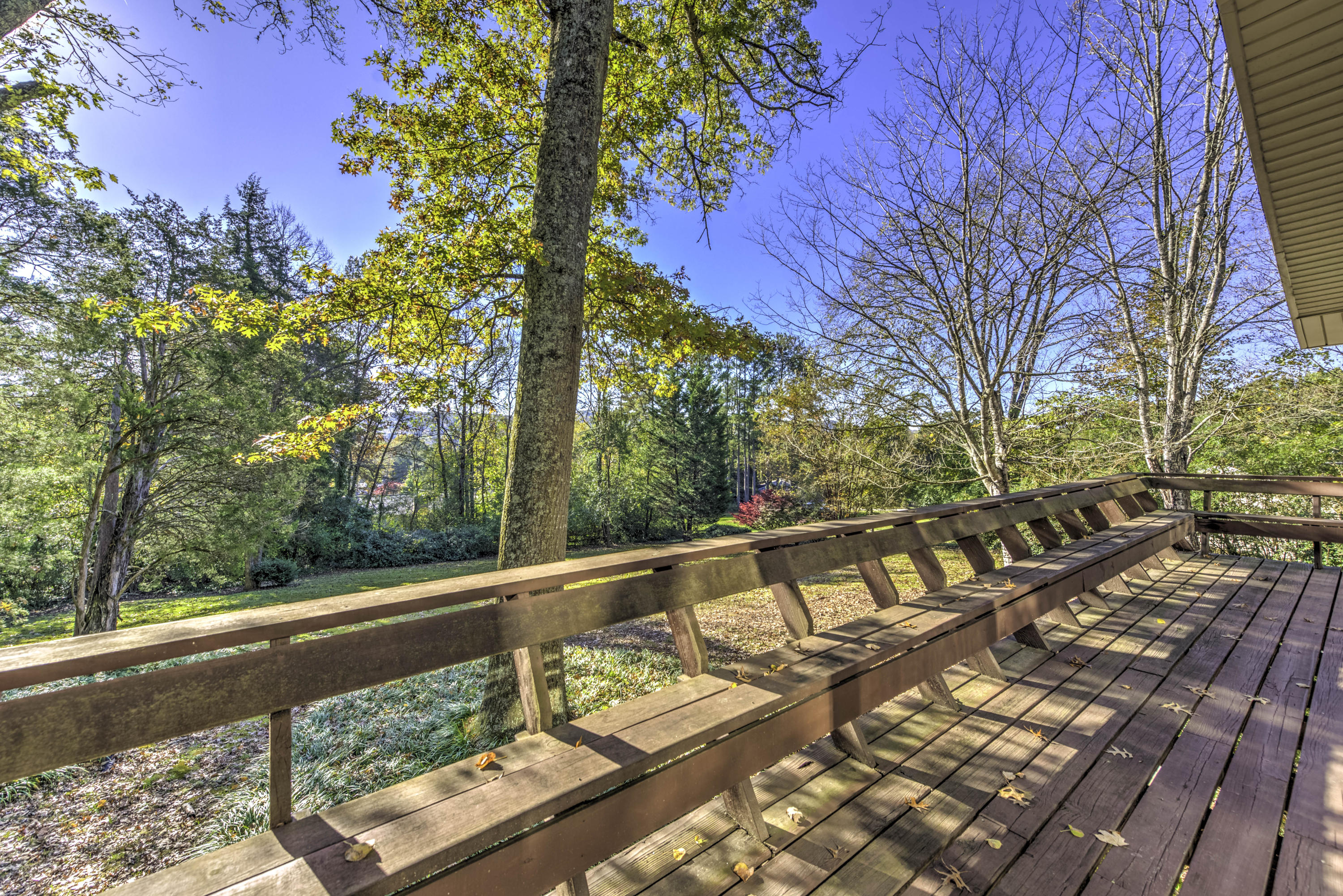 121 Canterbury Road Oak Ridge, TN 37830 - Photo 7 of 44 34