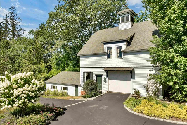 $2,995,000 | 222 North Main Street, Wolfeboro, NH 03894