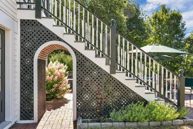 $2,995,000 | 222 North Main Street, Wolfeboro, NH 03894