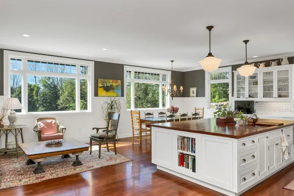 $2,995,000 | 222 North Main Street, Wolfeboro, NH 03894