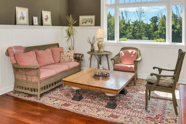 $2,995,000 | 222 North Main Street, Wolfeboro, NH 03894