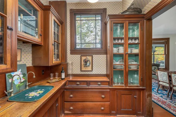 $2,995,000 | 222 North Main Street, Wolfeboro, NH 03894