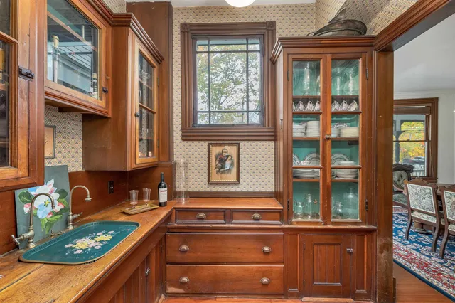 $2,995,000 | 222 North Main Street, Wolfeboro, NH 03894