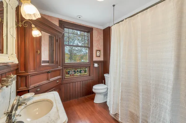 $2,995,000 | 222 North Main Street, Wolfeboro, NH 03894