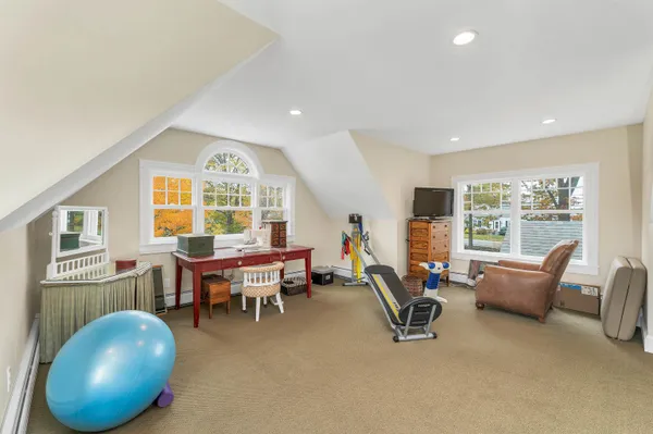 $2,995,000 | 222 North Main Street, Wolfeboro, NH 03894