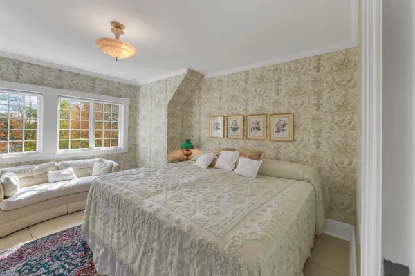 $2,995,000 | 222 North Main Street, Wolfeboro, NH 03894